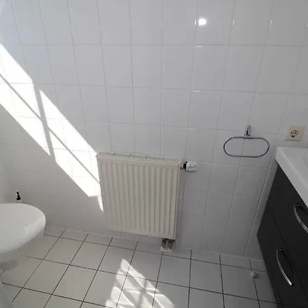 Kranichglueck * Neddesitz