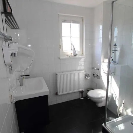 Kranichglueck * Neddesitz